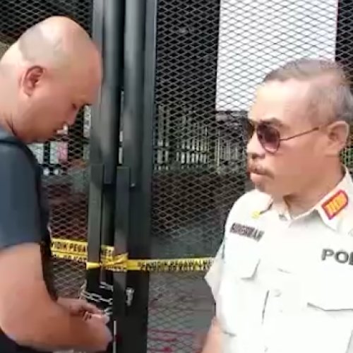 Satpol PP Tangsel Segel Bangunan Mie Gacoan Untuk Kedua Kali