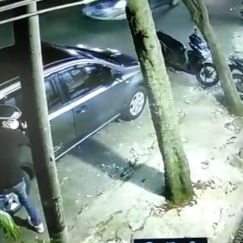 Pelaku Pecah Kaca Terekam CCTV, Bintaro Rawan Kejahatan