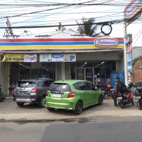 Nekat Beraksi Siang Hari, Perampok Minimarket di Tangsel Dihakimi Massa