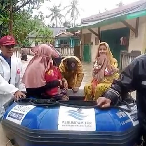 3 Orang Tewas Dampak Banjir di Tanjung Burung Tangerang