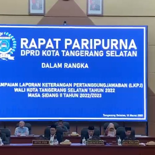 Wali Kota Serahkan LKPj Kota Tangerang Selatan Tahun Anggaran 2022