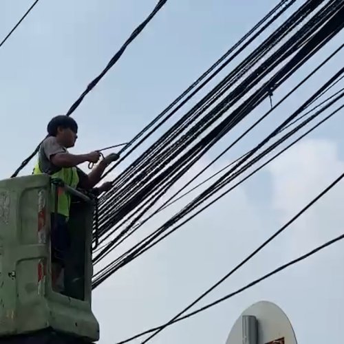 Pemkot Tangsel Persiapkan Pemasangan Kabel Jaringan Internet Bawah Tanah