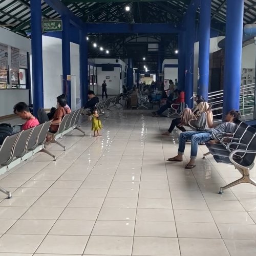 Pergerakaan Penumpang di Stasiun Poris Plawad Stabil