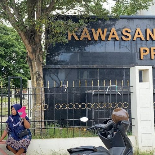 Jelang Jabatan Pj Gubernur Banten Berakhir, Pedagang Depan Pendopo Gubernur Tidak Mengenali Al Muktabar