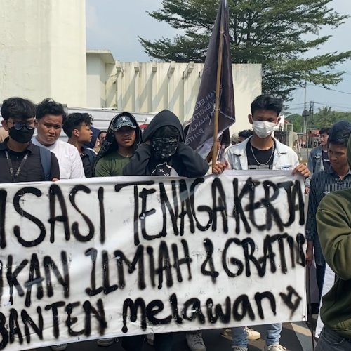 Hardiknas 2023 Mahasiswa Teriakan Hal Ini ke Kantor Gubernur Banten