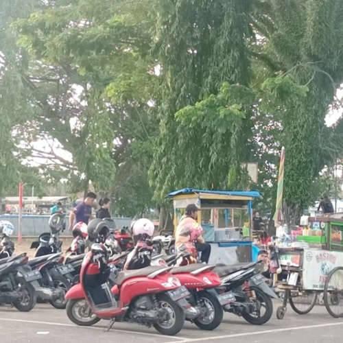 Parkir Liar di Rangkasbitung Dikeluhkan Warga