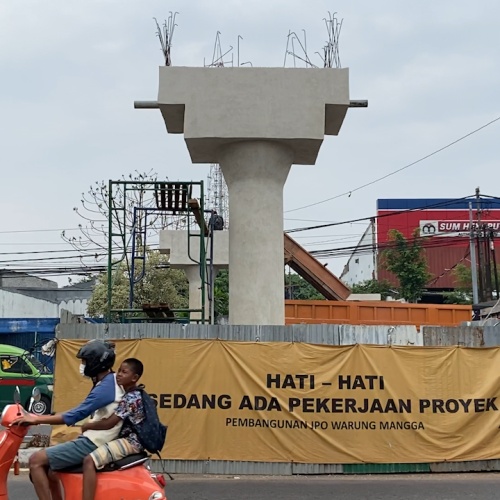 Kerap Sebabkan Kecelakaan Warga Dukung Pembangunan JPO Jalan MH. Thamrin Tangerang