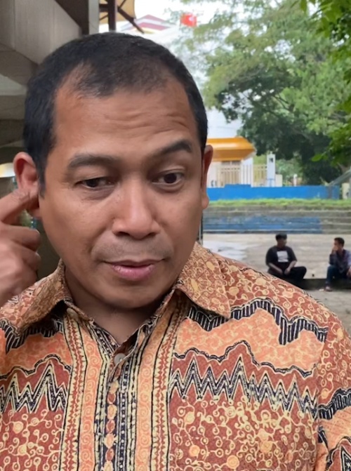 Polemik Ambulans Pajero Sport DPRD Banten, Saat Ditanya Budi Prayogo Malah Korek-Korek Kuping
