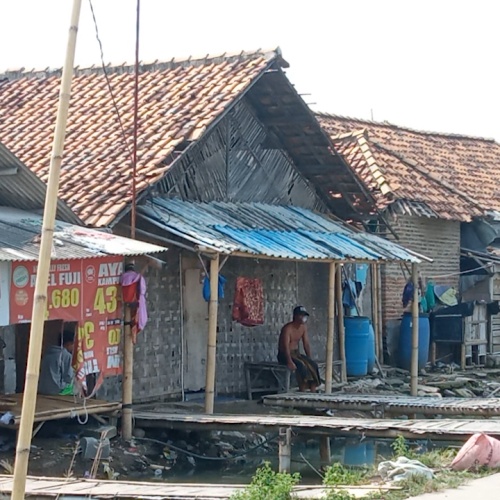 Kesehatan Masyarakat Desa Domas Kabupaten Serang Dipengaruhi Minimnya Cakupan Air Bersih?