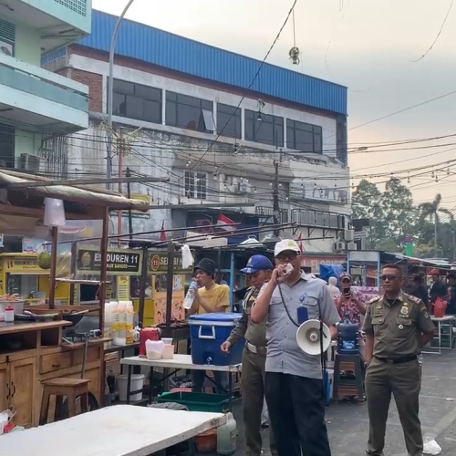 PT TNG Sidak Penertiban PKL Kuliner Pasar Lama Kota Tangerang