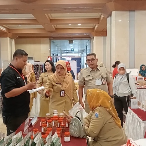 UP2K PKK Gelar Bazar dan Pembinaan Pelaku Usaha di Balai Kota Jakarta