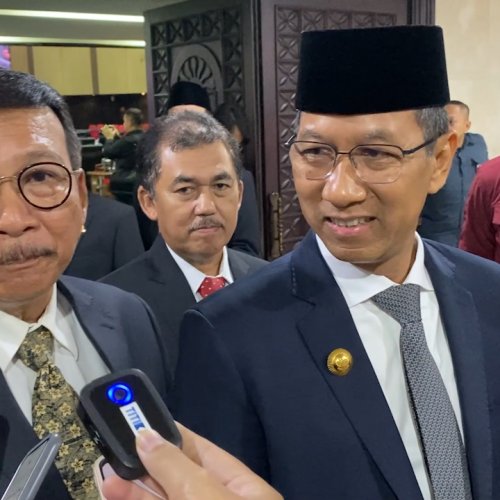 Pejabat Gubernur Sampaikan Raperda Perubahan APBD 2023 DKI Jakarta ke DPRD