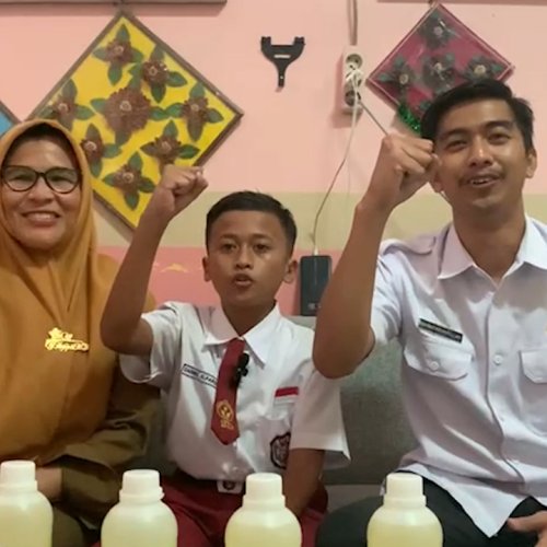 Ramah Lingkungan, Cairan Pembasmi Jentik Nyamuk Karya Siswa SDN 3 Tangerang Siap Diproduksi Massal