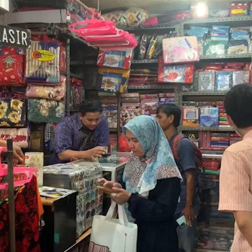 Pemasangan Spanduk Relokasi Pedagang Pasar Anyar Kota Tangerang Dinilai Arogan