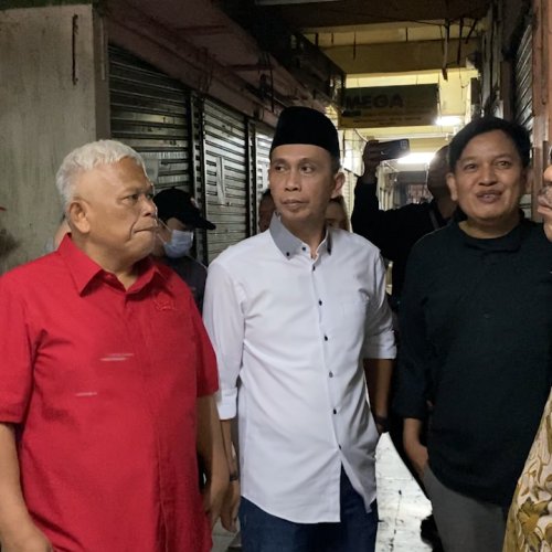 Pasar Tanah Abang Sepi Pengunjung, F-PDIP DPRD DKI Kunjungi Para Pedagang