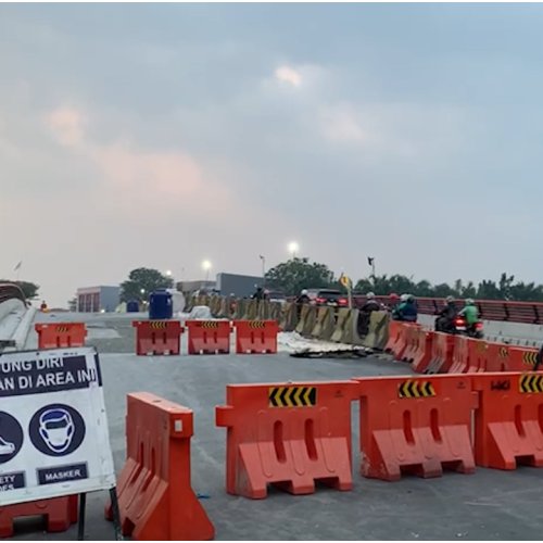 Perbaikan Jembatan Cisadane Kota Tangerang Dikeluhkan Pengendara