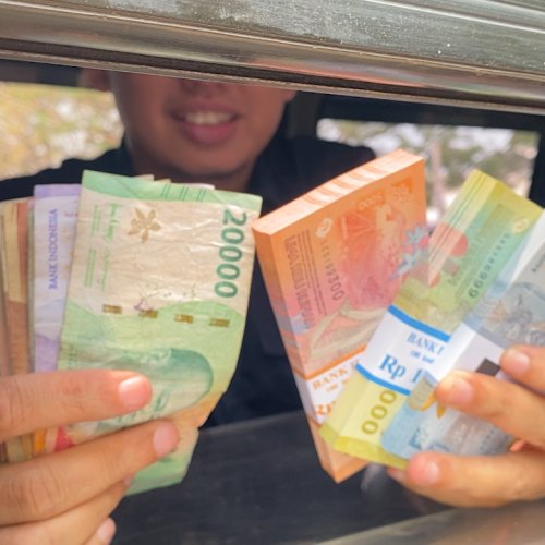 Bank BI Banten Layani Penukaran Uang di Pasar Kranggot Kota Cilegon