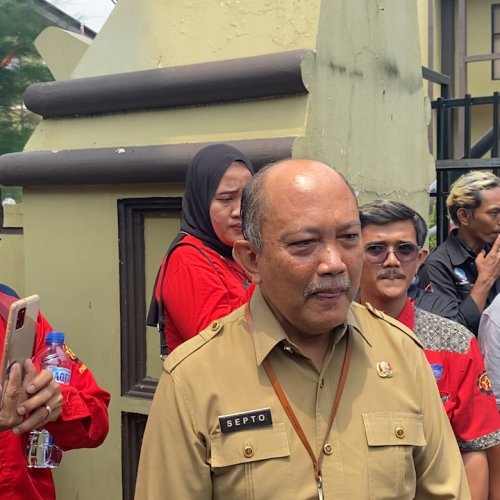 Buruh Desak UMP Naik 20 Persen, Disnaker Banten Bakal Putuskan Hari ini