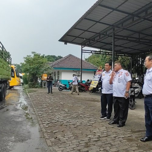 Dishub Tangsel Luncurkan Uji KIR Drive Thru dan Booking Online