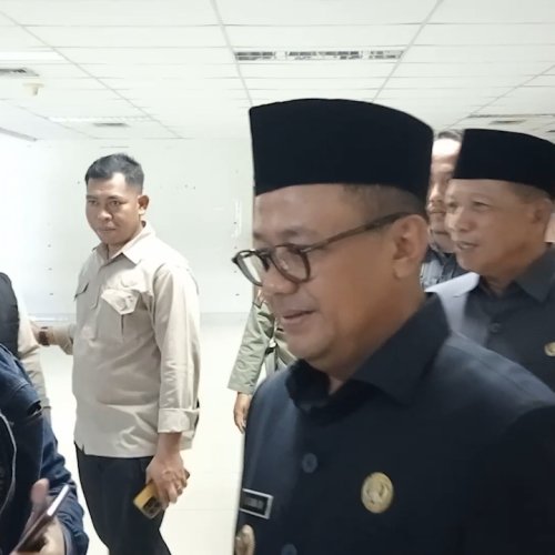 Pj Wali Kota Bekasi Kukuhkan 17 Pejabat Damkar Kota Bekasi