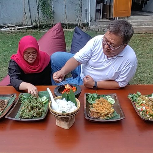 Bebek Salaman Bintaro Tawarkan Paket 'Bebek Becanda' Yang Wajib Dicoba