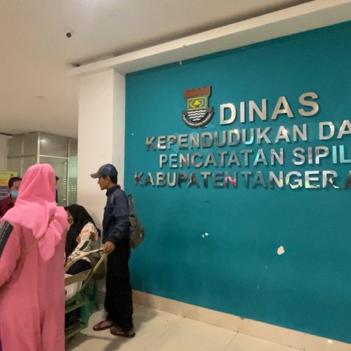 Ribuan Anak di Kecamatan Rajeg Belum Miliki Akta Kelahiran, Disdukcapil Berikan Pelayanan di Posyandu