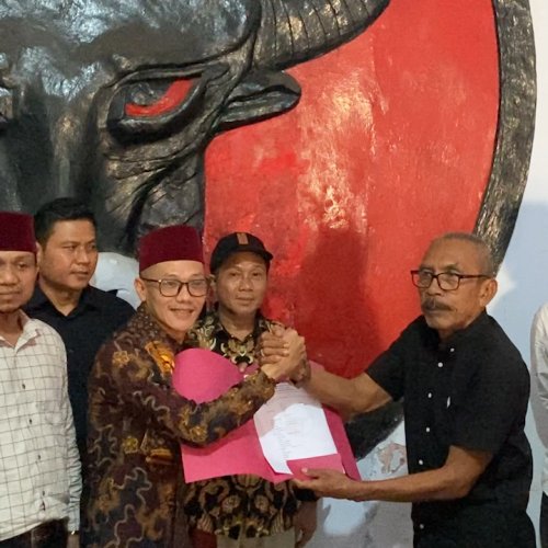 Daftar ke PDIP, Ketua APDESI Lebak Tak Gentar Hadapi Trah Jayabaya di Pilkada 2024