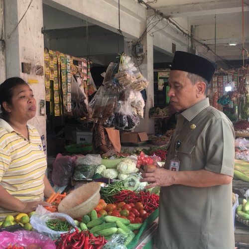 Pj Wali Kota Serang dapati Harga Bawang Merah Tembus Rp80 ribu di Pasar Lama