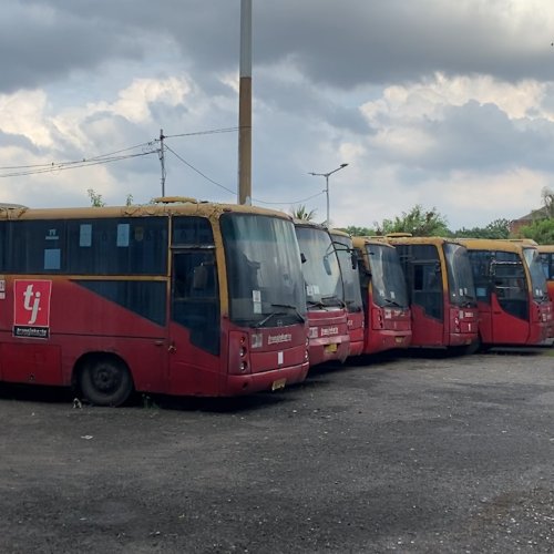 Akal-akalan Dishub Hapus Status Aset 36 Unit Bus yang Hilang Dibongkar Komisi C DPRD DKI Jakarta