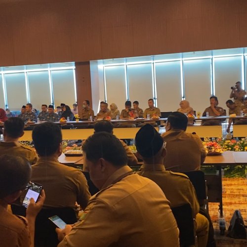 Pj Gubernur Banten Ancam Sanksi ASN yang Main Judi Online