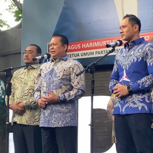 Pimpinan MPR Kunjungi DPP Partai Demokrat, Saling Curhat Politik
