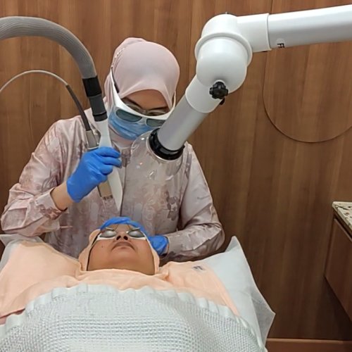 Skin & Laser Clinic RS Premier Bintaro, Tawarkan Terapi Laser untuk Meremajakan Kulit