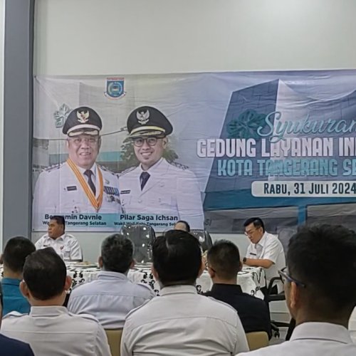 Wali Kota Tangsel Resmikan Gedung Layanan Informasi untuk Wartawan