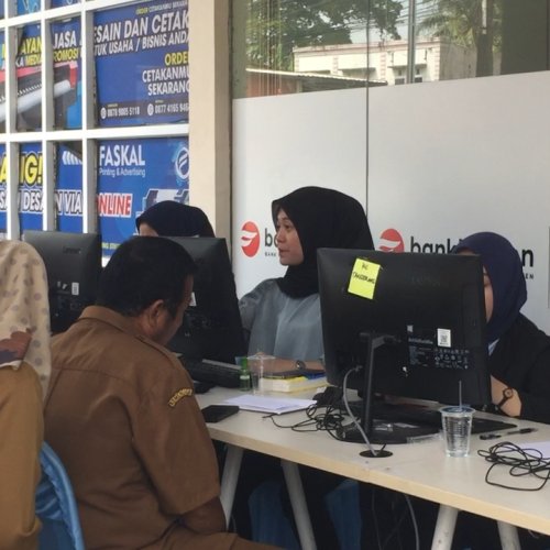 Pembayaran Gaji ASN dan Honorer Telat, Pj Bupati Lebak Minta Bank Banten 'Lembur'