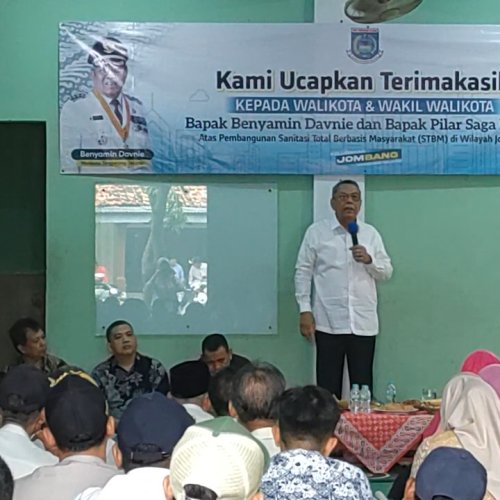 Benyamin Pantau Pembangunan Septic Tank di Jombang Ciputat, Program STBM Terus Berlanjut