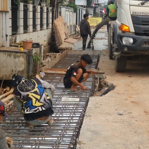 Cegah Banjir, DSDABMBK Kota Tangsel Kebut Pengerjaan Long Strorage di Perumahan Ciater Permai