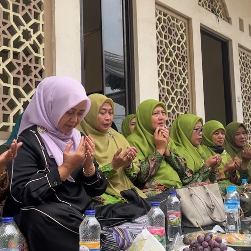 Sosok Rismawati yang Berkharisma Dimata Ibu-Ibu Jadi Nilai Tambah Maesyal Rasyid di Pilbup Tangerang