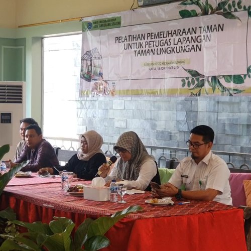 DLH Kota Tangsel Gelar Pelatihan Pemeliharaan Taman Untuk Petugas Lapangan