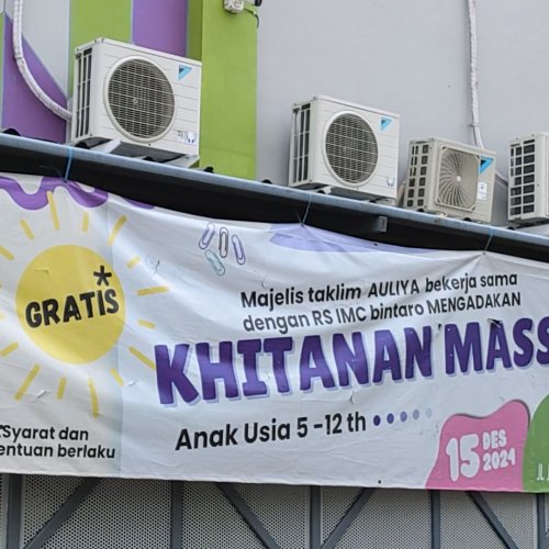 Sambut Libur Sekolah, Majlis Taklim Auliya Gelar Khitanan Massal