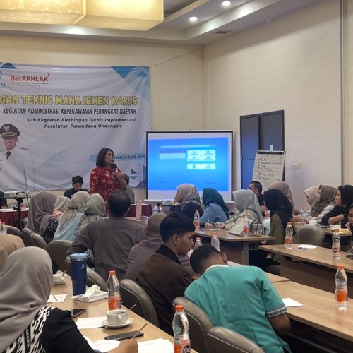 Kajari Beri Pemahaman Hukum Kepada Pendamping Kasus Kekerasan dan Anak di DP3AP2KB Tangsel