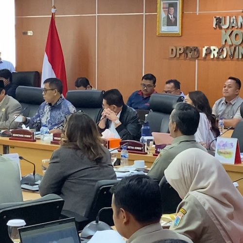 DPRD DKI Jakarta Gelar Rapat Komisi Bahas RAPBD-P 2025